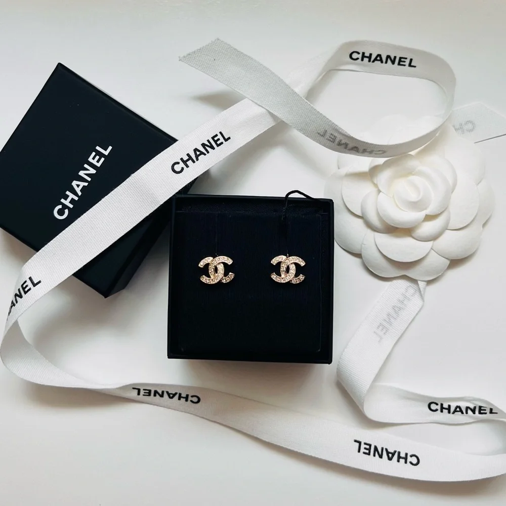 🔥CHANEL Crystal CC Earrings